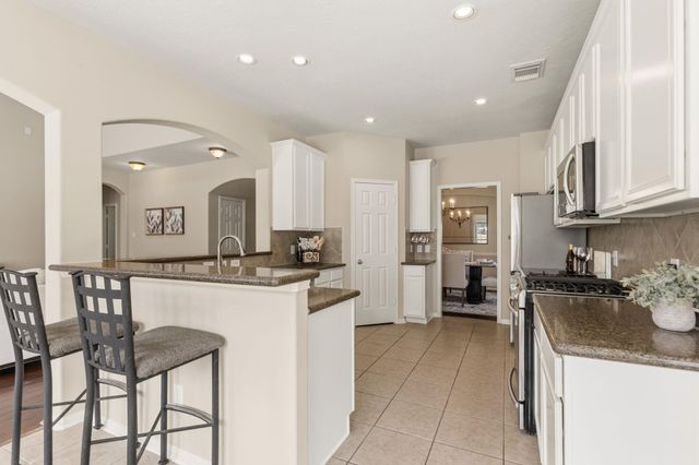 11407 Columbia Pines Lane E, Cypress, TX 77433