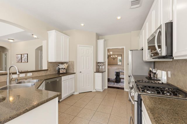 11407 Columbia Pines Lane E, Cypress, TX 77433