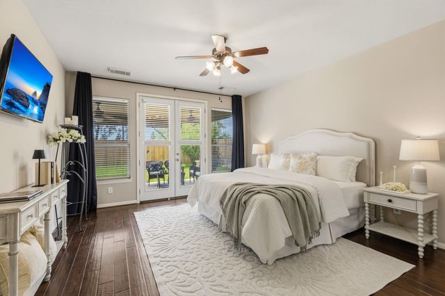 11407 Columbia Pines Lane E, Cypress, TX 77433