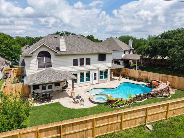 11407 Columbia Pines Lane E, Cypress, TX 77433