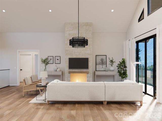 788 E Deep Gap Farm Road, Mill Spring, NC 28756