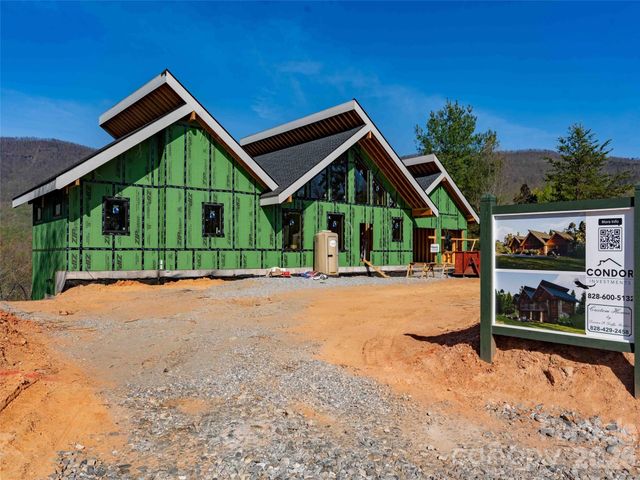 788 E Deep Gap Farm Road, Mill Spring, NC 28756