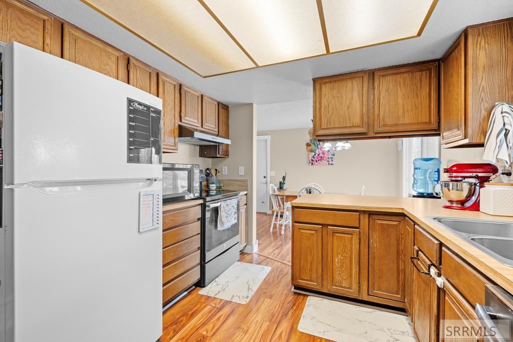 Image 12 of property listing at 8285 N 5th W, Idaho Falls, ID 83401