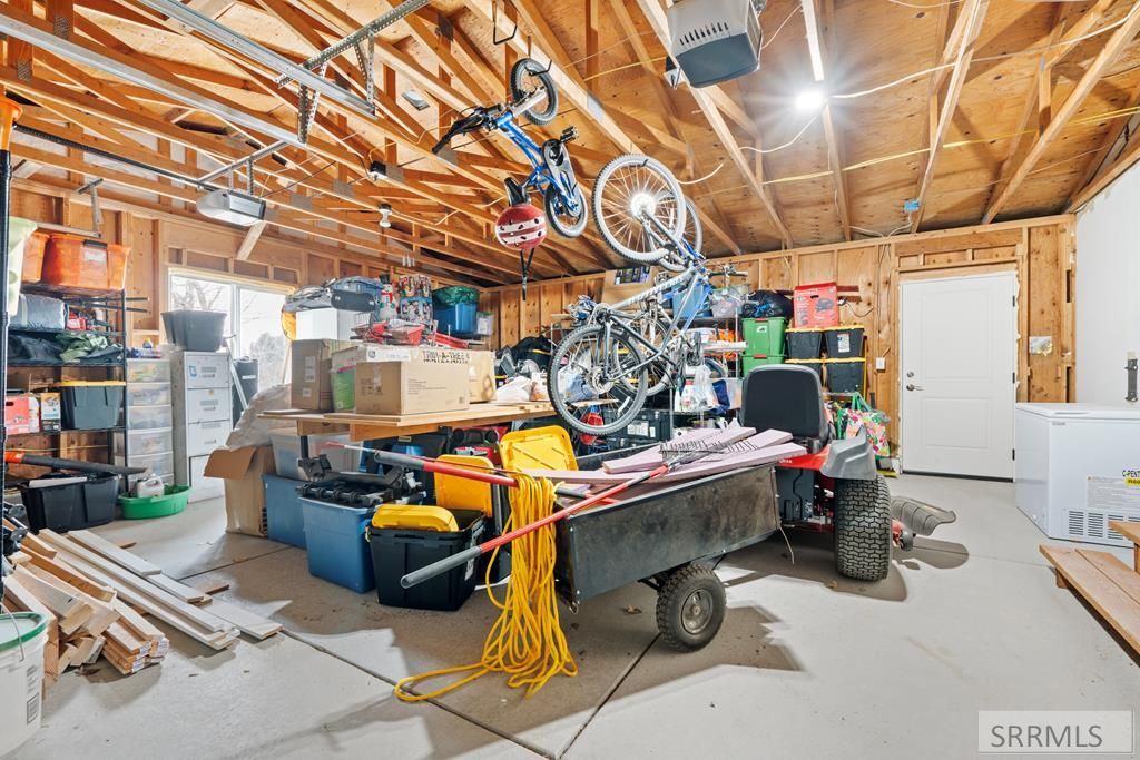 Image 35 of property listing at 8285 N 5th W, Idaho Falls, ID 83401