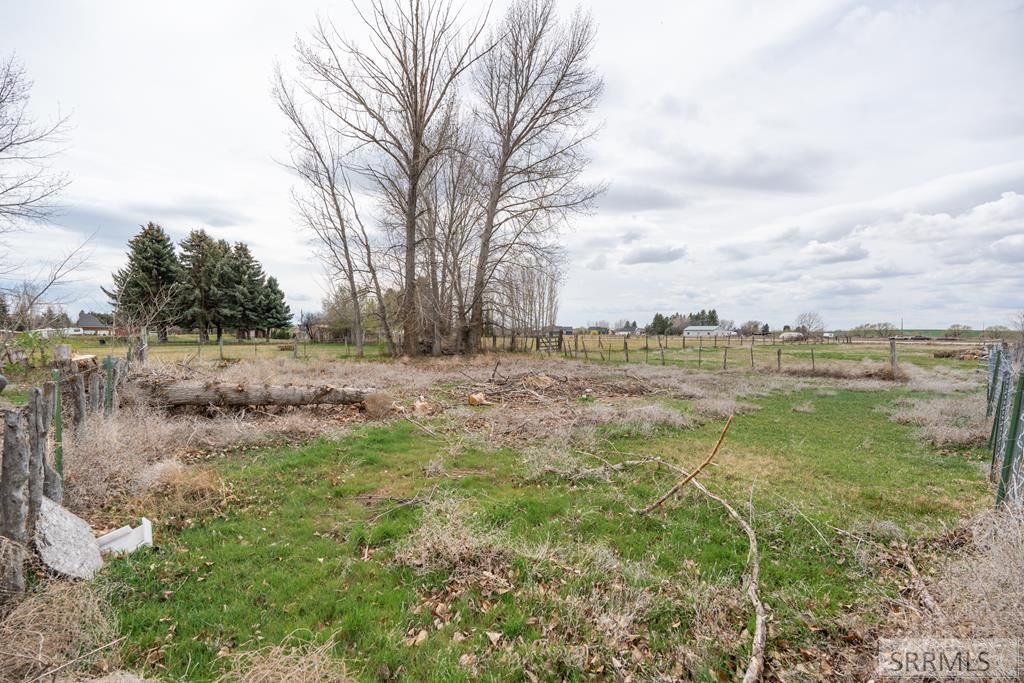 Image 48 of property listing at 8285 N 5th W, Idaho Falls, ID 83401