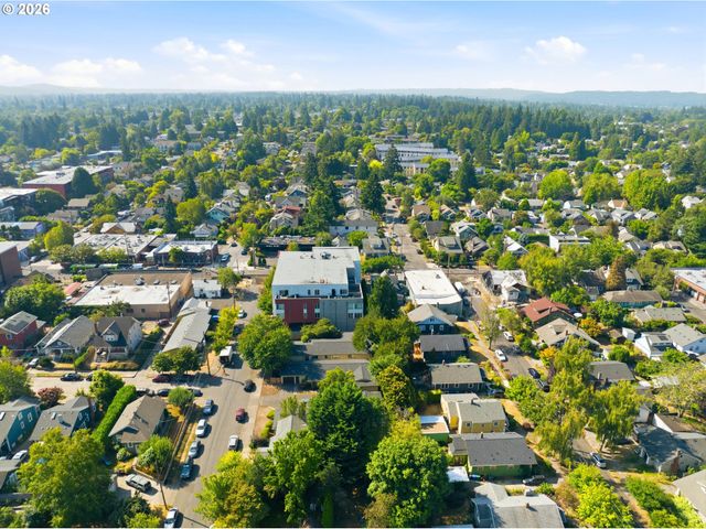 2337 Se 48TH Ave, Portland, OR 97215