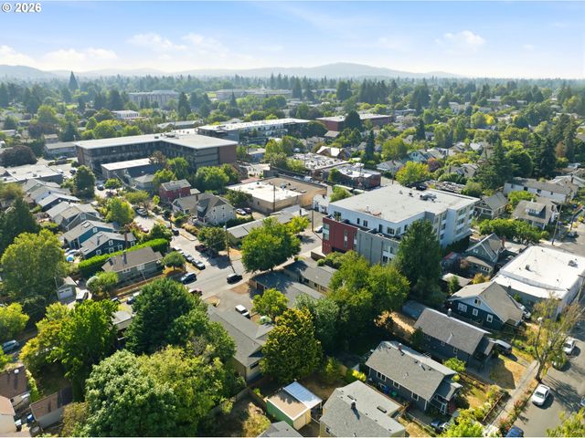 2337 Se 48TH Ave, Portland, OR 97215