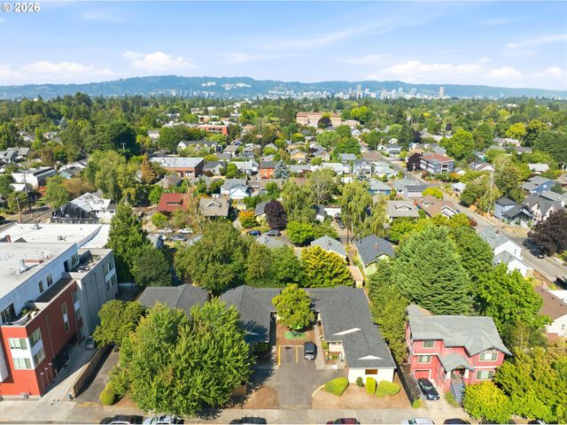 2337 Se 48TH Ave, Portland, OR 97215