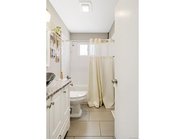 7925 Vallejo St, Denver, CO 80221