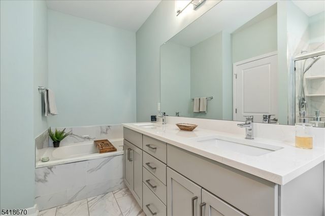 18 Norton Rd, Hillsborough Twp., NJ 08844