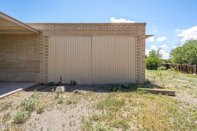 1032 Carver Road, Las Cruces, NM 88005