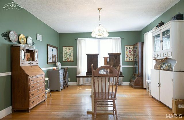 604 Park Avenue, Sikeston, MO 63801