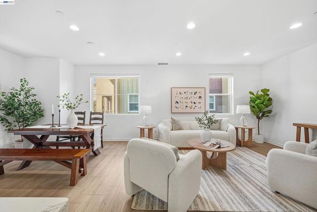 1226 1226 Creekside Way, Milpitas, CA 95035