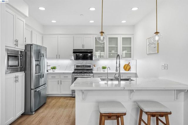 1226 1226 Creekside Way, Milpitas, CA 95035