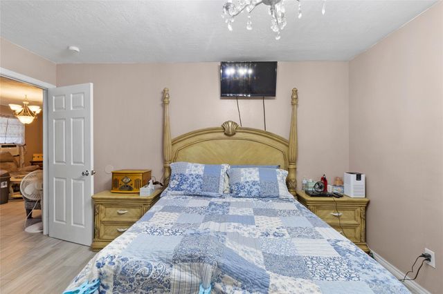 150 Devin Road, Cleveland, TX 77328