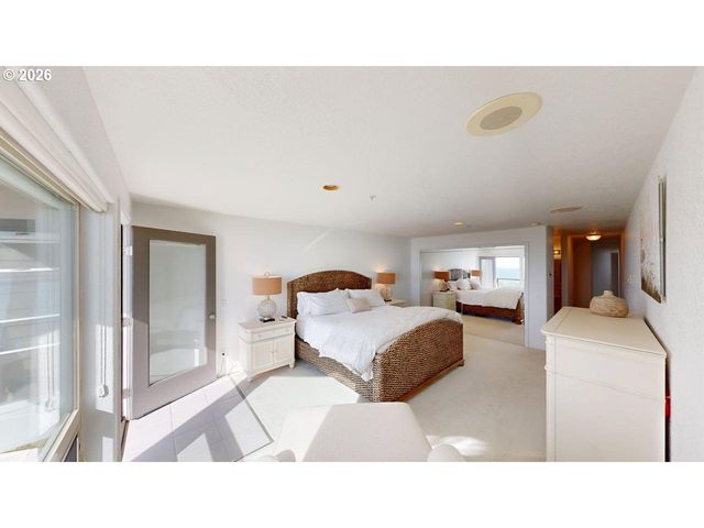 1307 MOORE St 803, Brookings, OR 97415