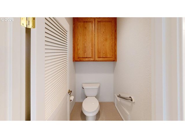 1307 MOORE St 803, Brookings, OR 97415