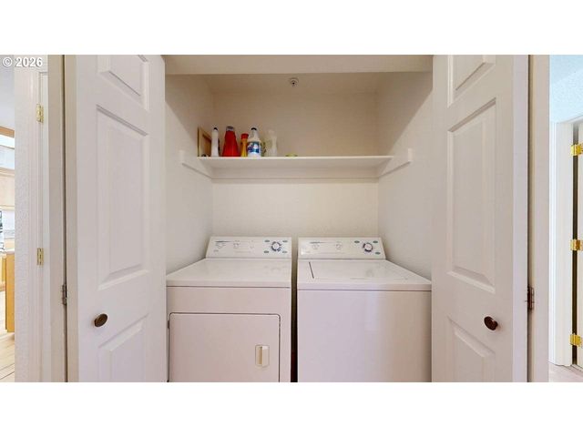 1307 MOORE St 803, Brookings, OR 97415