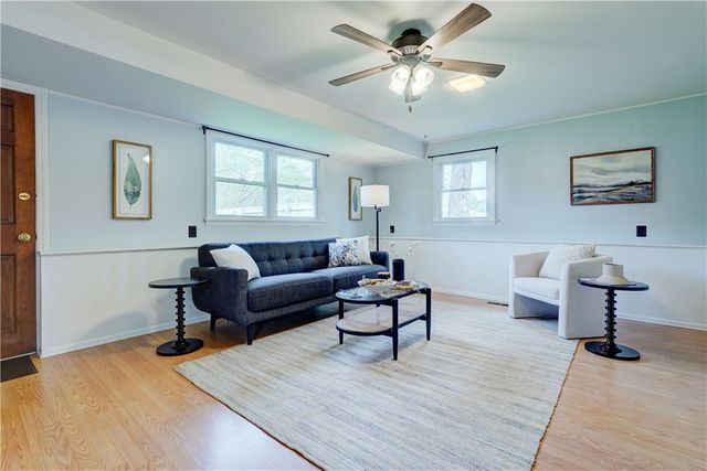 332 Village Lane, Brighton, NY 14610