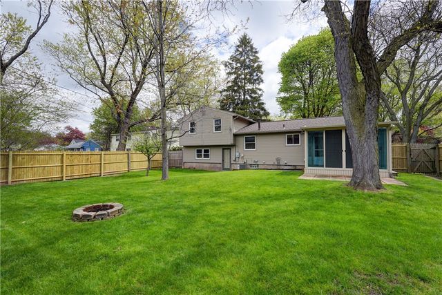 332 Village Lane, Brighton, NY 14610