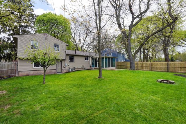 332 Village Lane, Brighton, NY 14610