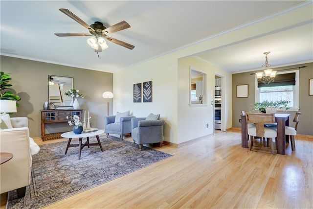 332 Village Lane, Brighton, NY 14610
