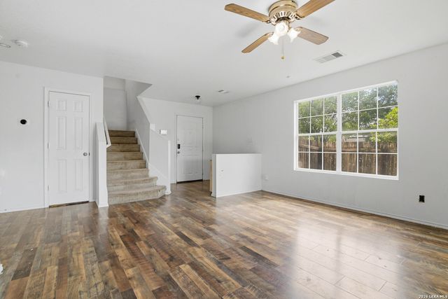 10102 Southern Sun, San Antonio, TX 78245