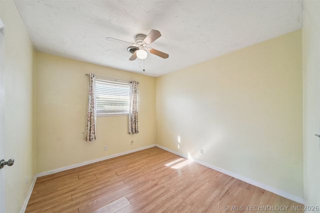 207 N Elgin Avenue, Sperry, OK 74073