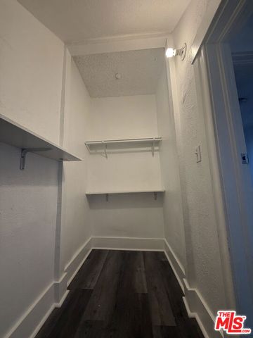 3925 S Normandie Avenue, Los Angeles, CA 90037