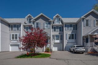17 Georgetown Drive, Nashua, NH 03062