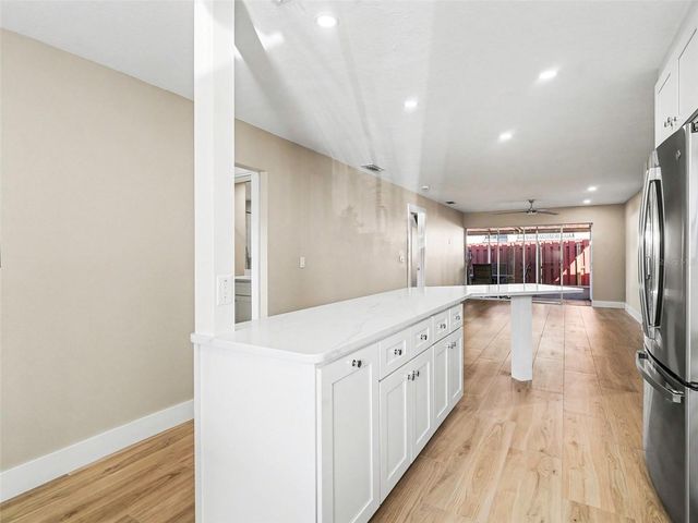 2779 WOODGATE LANE 33, Sarasota, FL 34231