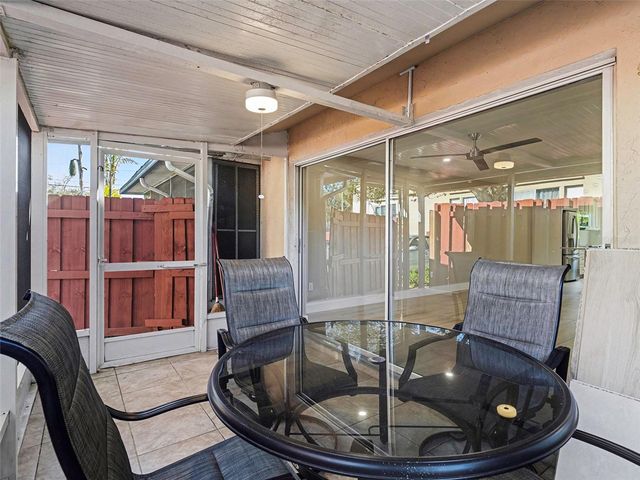 2779 WOODGATE LANE 33, Sarasota, FL 34231