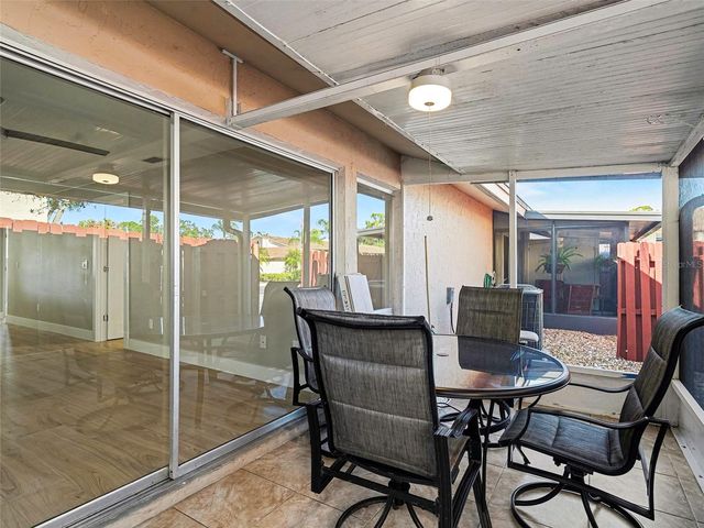 2779 WOODGATE LANE 33, Sarasota, FL 34231