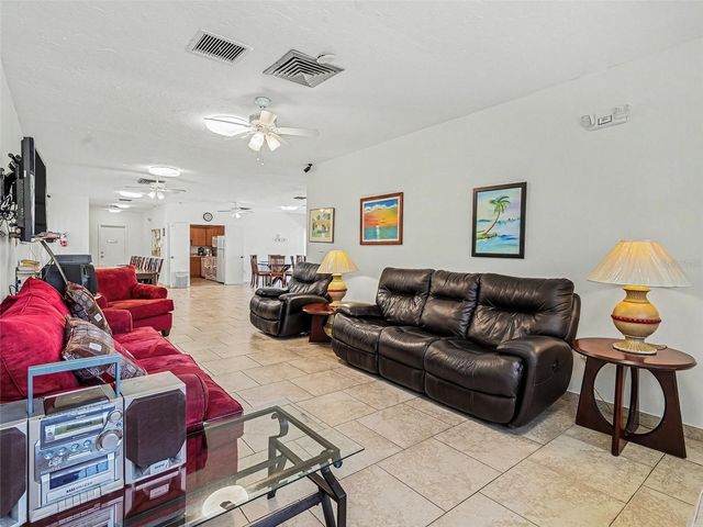 2779 WOODGATE LANE 33, Sarasota, FL 34231