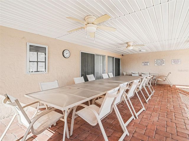 2779 WOODGATE LANE 33, Sarasota, FL 34231