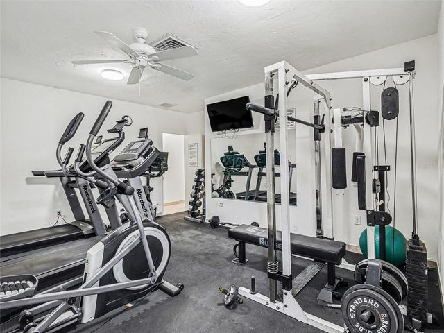 2779 WOODGATE LANE 33, Sarasota, FL 34231