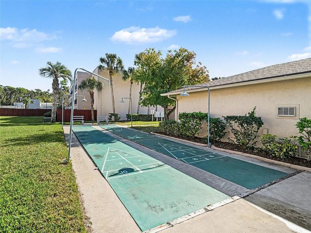 2779 WOODGATE LANE 33, Sarasota, FL 34231