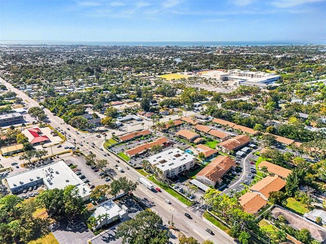2779 WOODGATE LANE 33, Sarasota, FL 34231