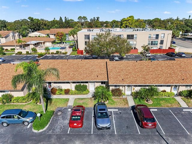 2779 WOODGATE LANE 33, Sarasota, FL 34231