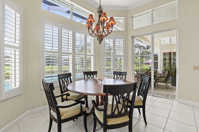 2225 SW Oakhill Way, Palm City, FL 34990