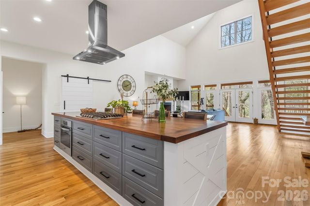 628 Brush Creek Road, Fairview, NC 28730