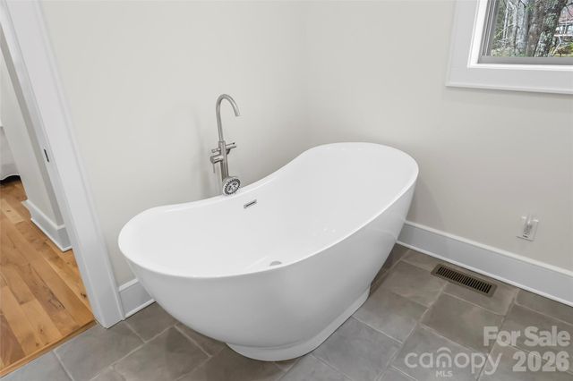 628 Brush Creek Road, Fairview, NC 28730
