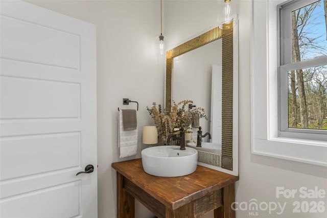 628 Brush Creek Road, Fairview, NC 28730