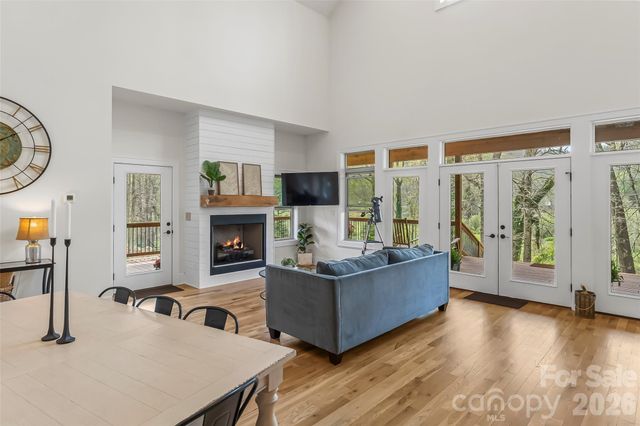 628 Brush Creek Road, Fairview, NC 28730