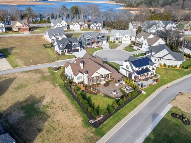 160 Wakeboard Way, Winchester, TN 37398
