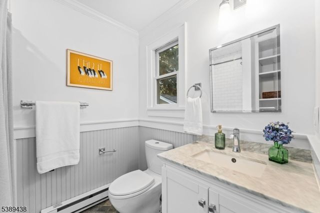 24 St. Lawrence Ave, Maplewood Twp., NJ 07040