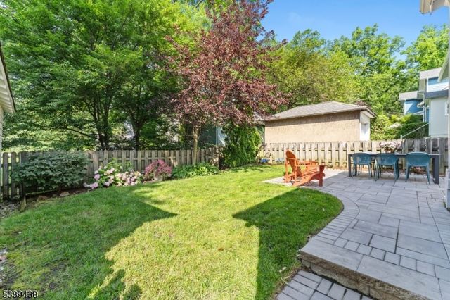 24 St. Lawrence Ave, Maplewood Twp., NJ 07040
