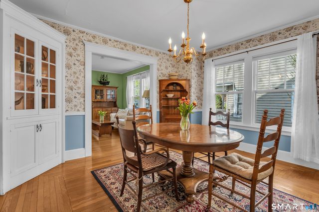 27 Ardmore Street, Hamden, CT 06517