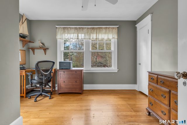 27 Ardmore Street, Hamden, CT 06517