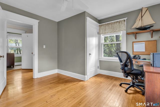 27 Ardmore Street, Hamden, CT 06517